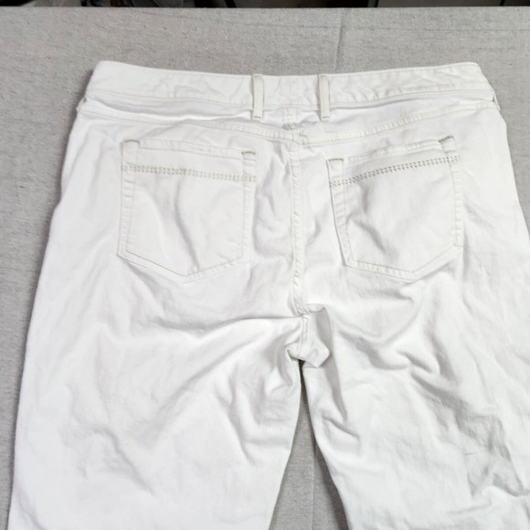 Eddie Bauer Womens Size T16 White Curvy Crop Capri Denim Jeans - Picture 11 of 14